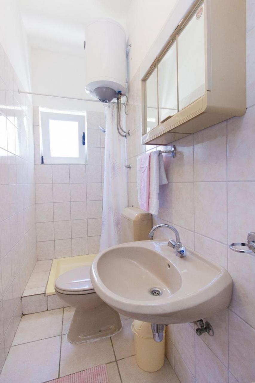 Apartments Vince Primošten Екстериор снимка